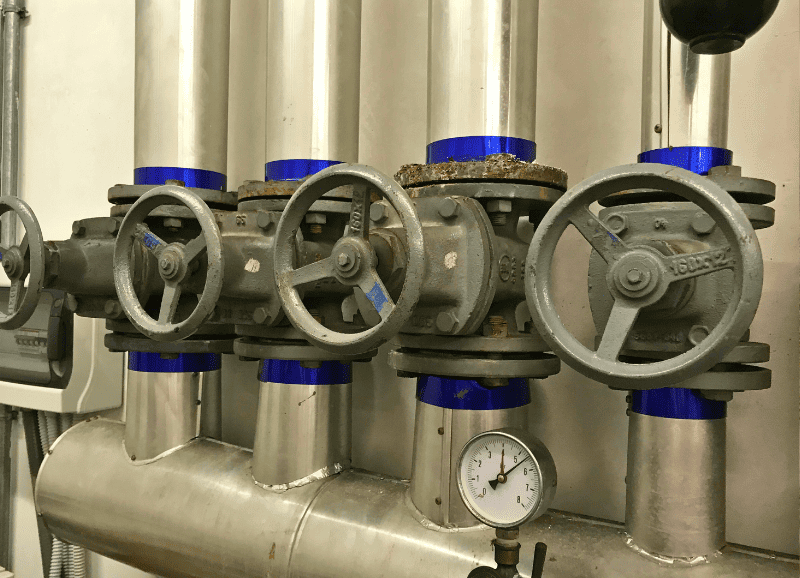 Valvole impianto idrico in acciaio. Prevenzione Legionella.